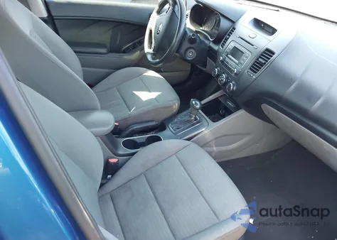 2015 Kia Forte Lx из США, поврежденный, VIN KNAFX4A68F5332051